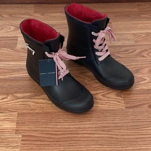 Tommy Hilfiger Tamar Rain Boots Size 7 Dark Blue NIB Ankle High Waterproof Flat
